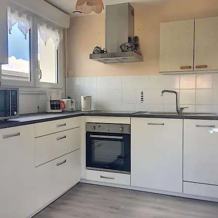 Maison Carolles, 4 Pieces, 6 Personnes - Fr-1-361-12 *